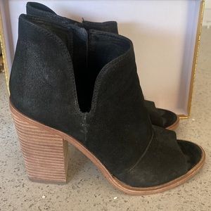 Vince Camuto Black Bootie
